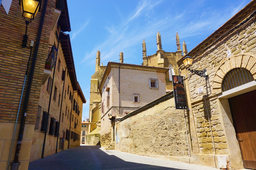 Huesca et Canfranc, au cœur des Pyrénées&nbsp;espagnoles